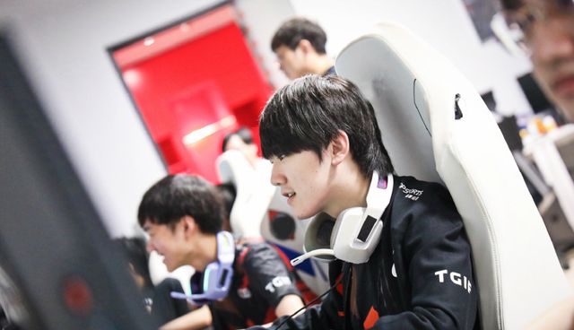 在这种高压 在这种高压