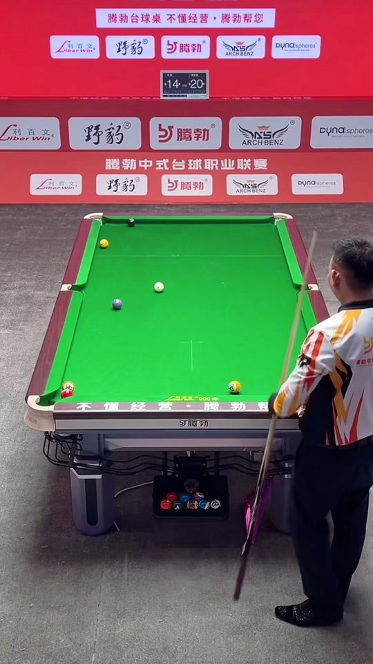 手清空河道 手清空河道